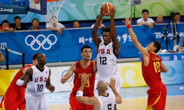 米兰冬奥会男子冰壶落选赛中国男队以7-2大胜新西兰队